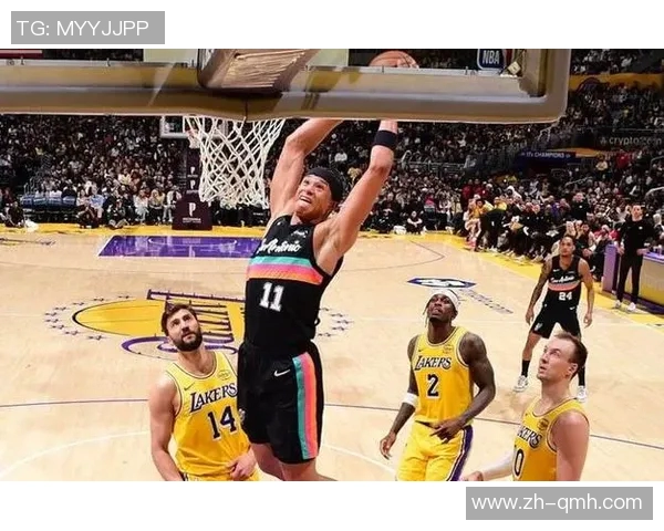 马刺与湖人激战正酣NBA经典对决再度上演球迷期待的巅峰对决